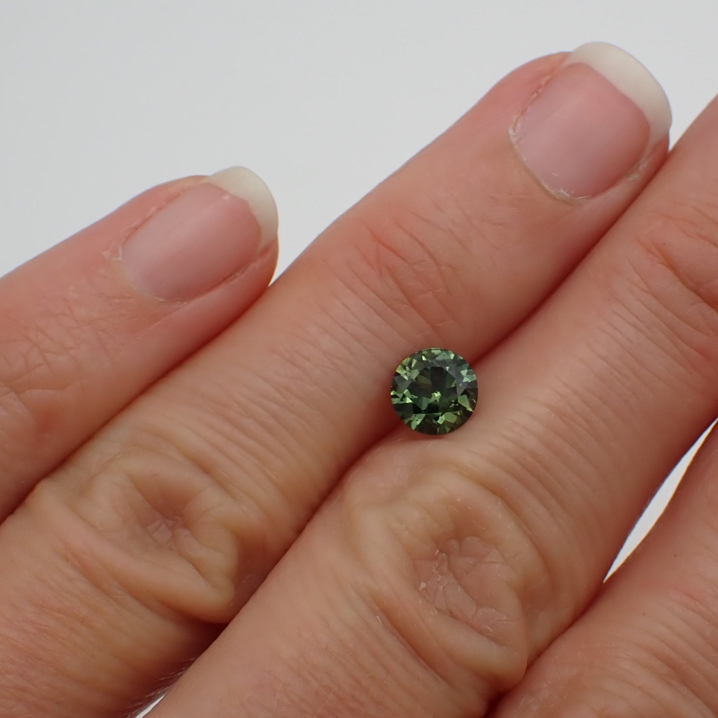 Australian Green Sapphire - Round 1.0ct