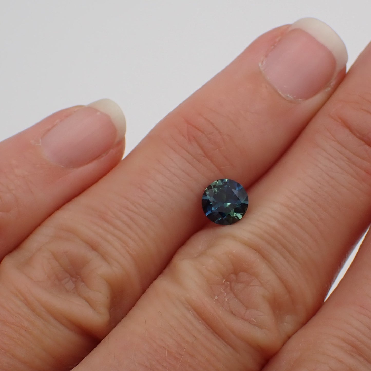 Australian Parti Sapphire - Round Cut 0.97ct