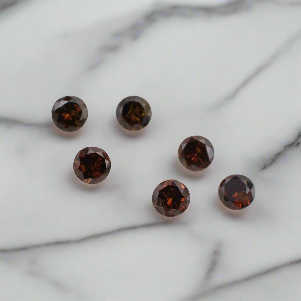 Recycled Orange Diamond Set - Round Brilliant Cut 0.22ct