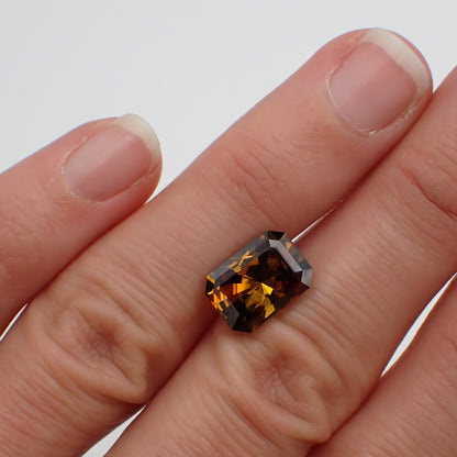 Australian Orange/Brown Sapphire - Radiant Cut 4.53ct