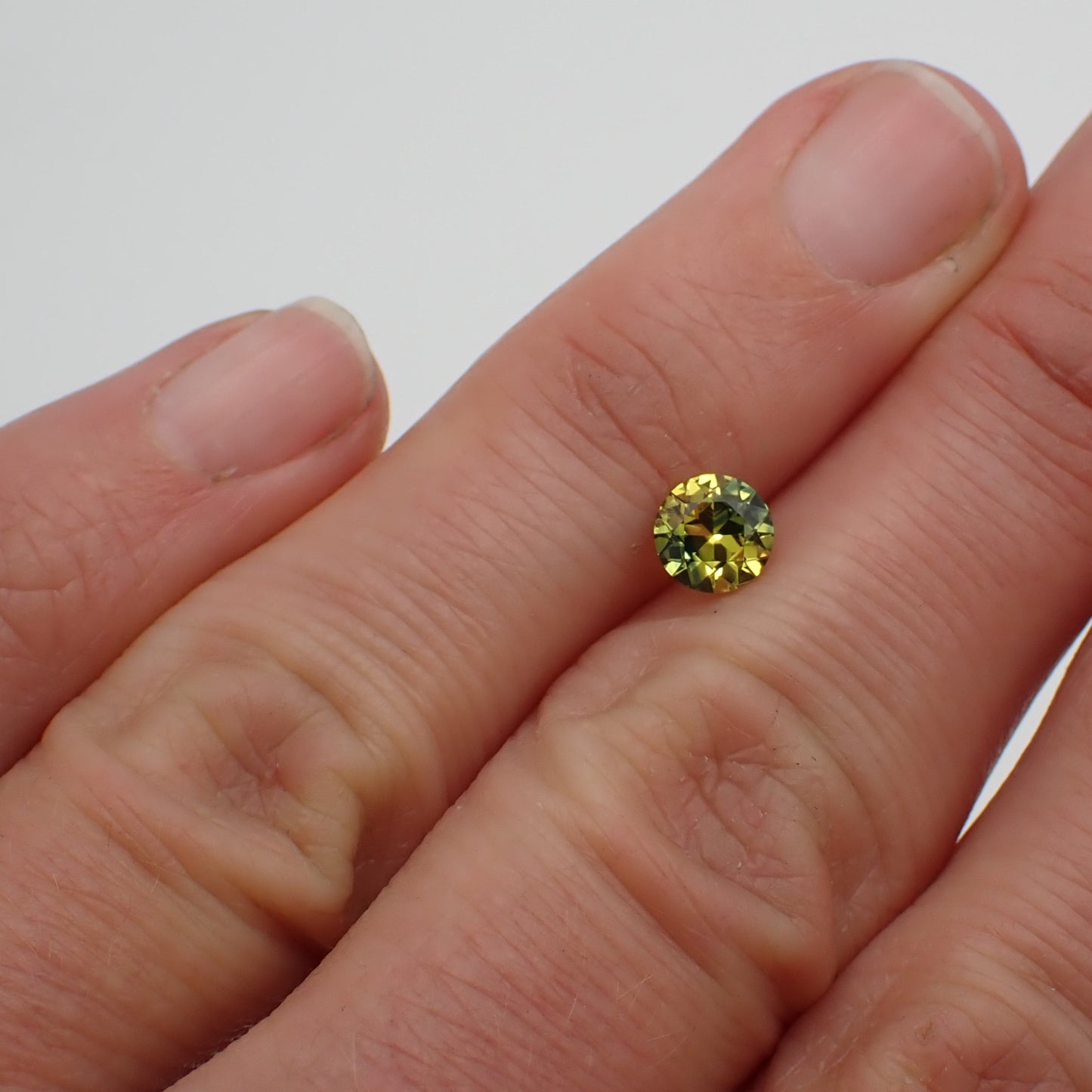 Australian Yellow Parti Sapphire - Round Curt 0.77ct