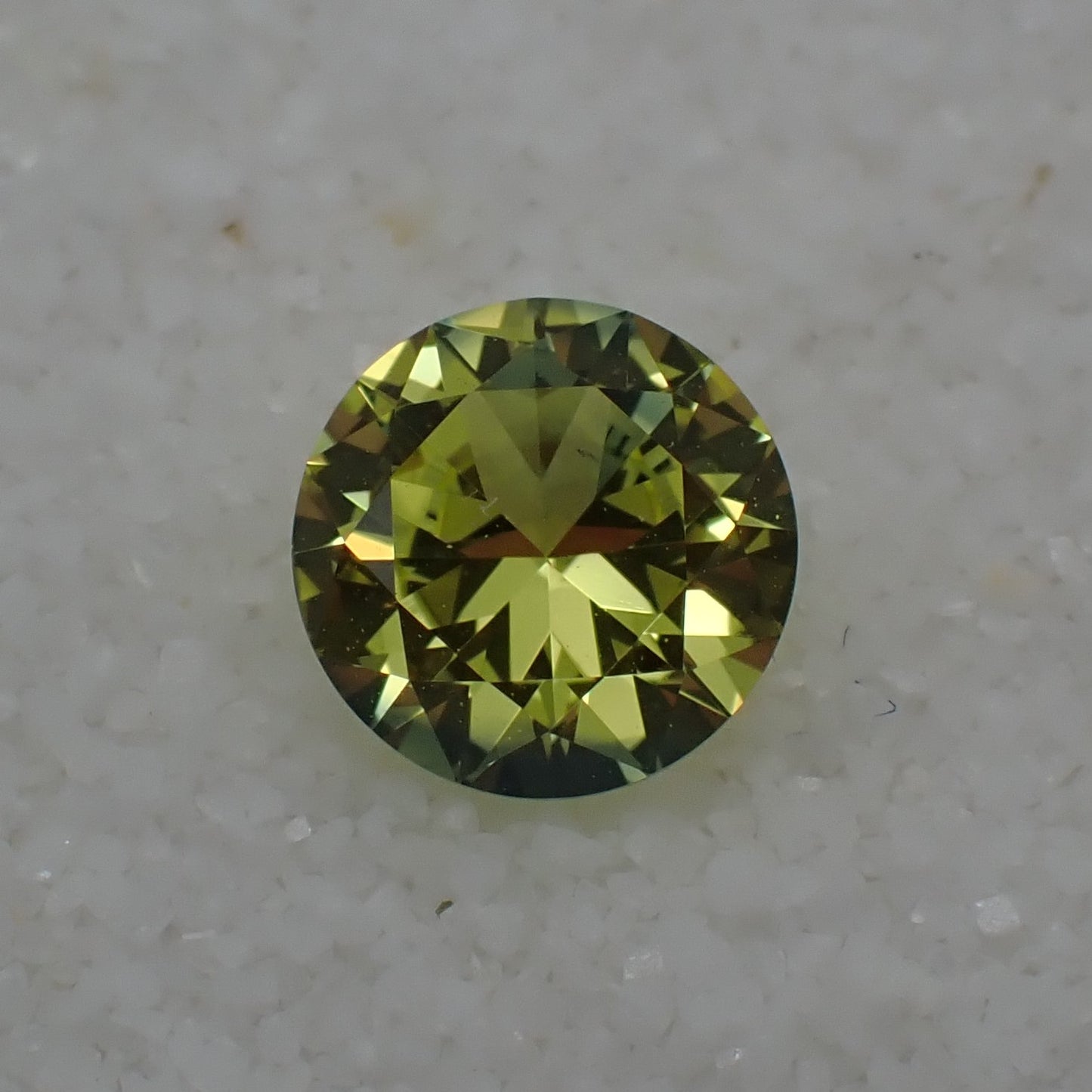 Australian Yellow Sapphire - Round 0.58ct